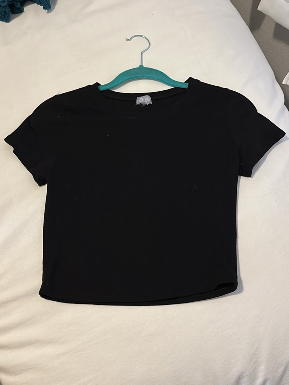Tillys crop top